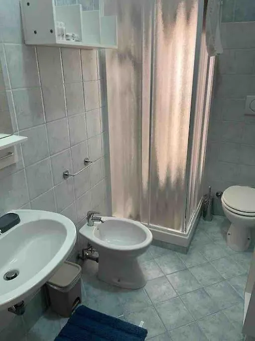 Residenza Castani - Roma Apartment Italy