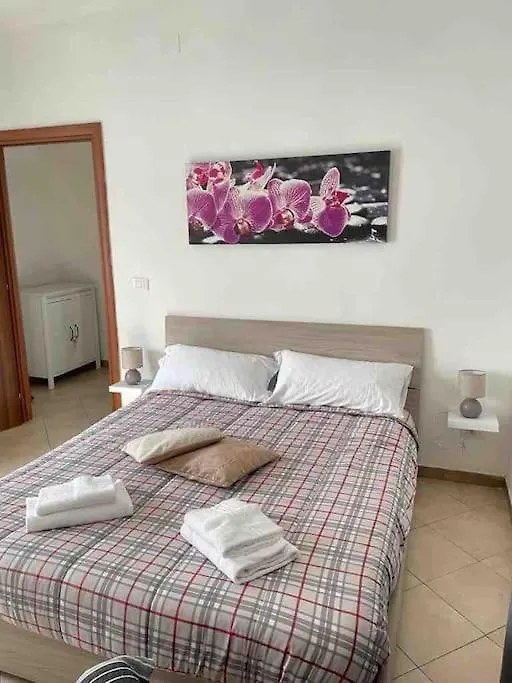 Residenza Castani - Roma Apartment Italy